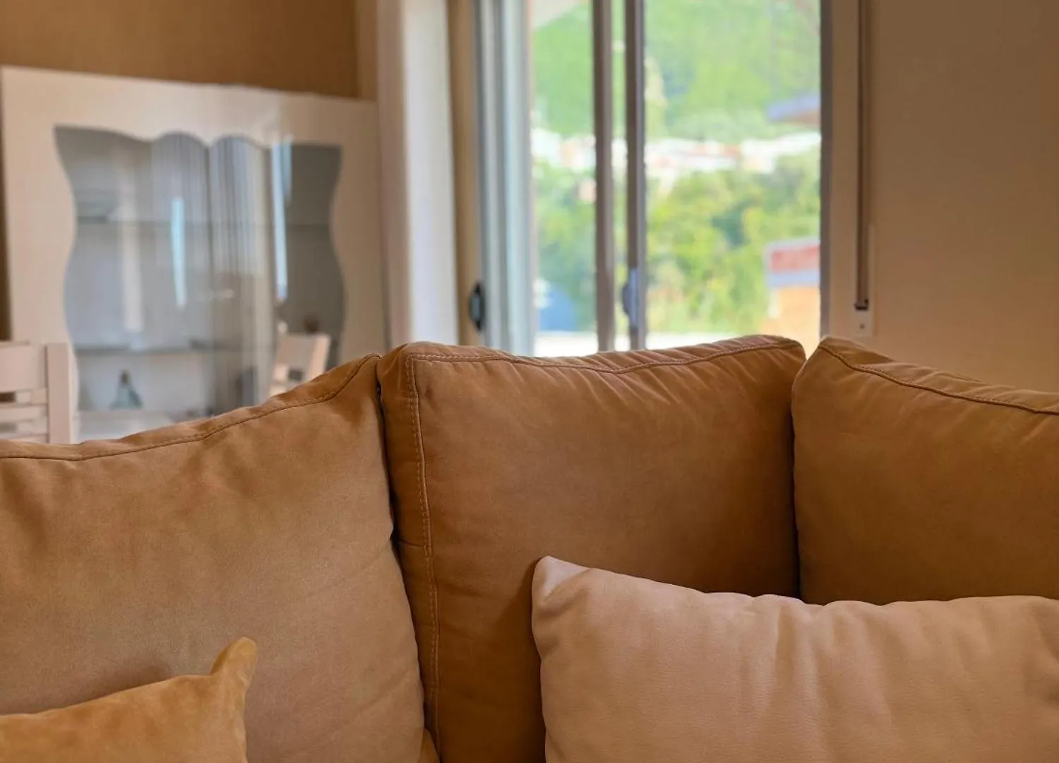 Lungomare Sea View Apartment فلورا ألبانيا
