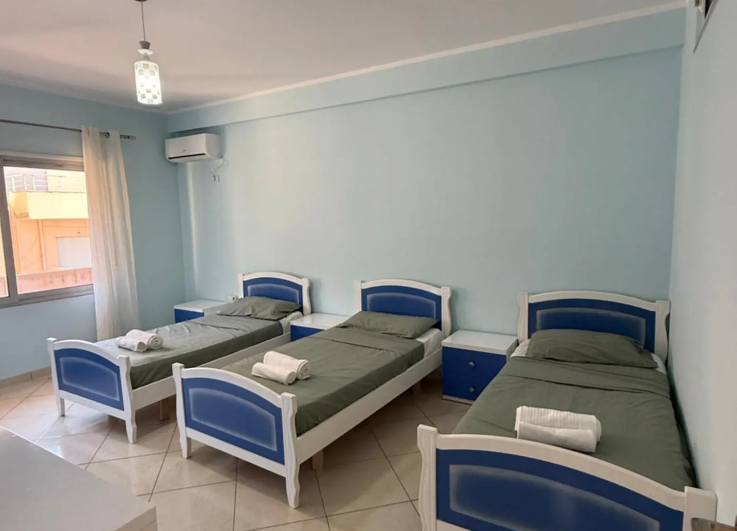 Lungomare Sea View Apartment فلورا